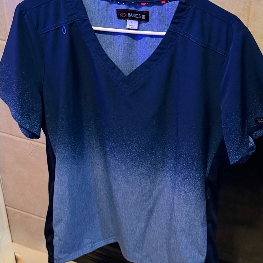 Koi Deep Blue Ombré Scrub Top